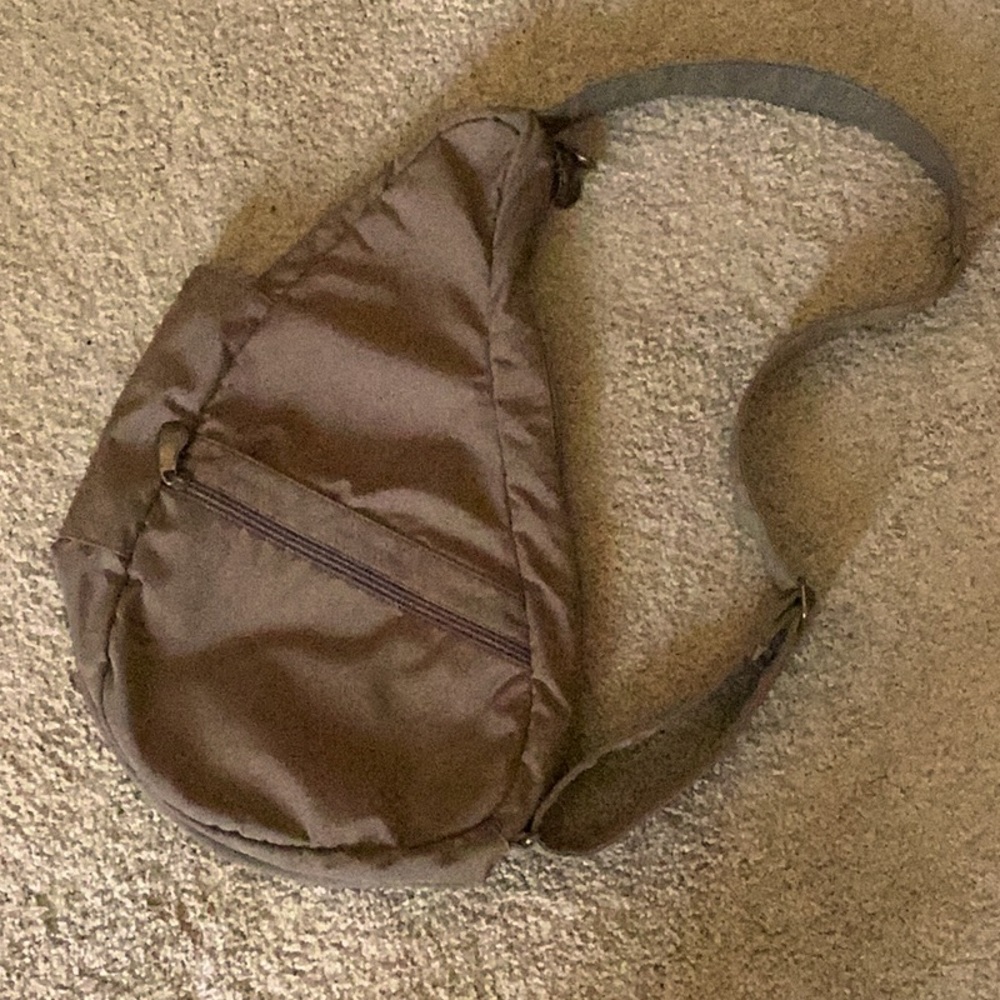Medium Ameribag Healthy Back Bag